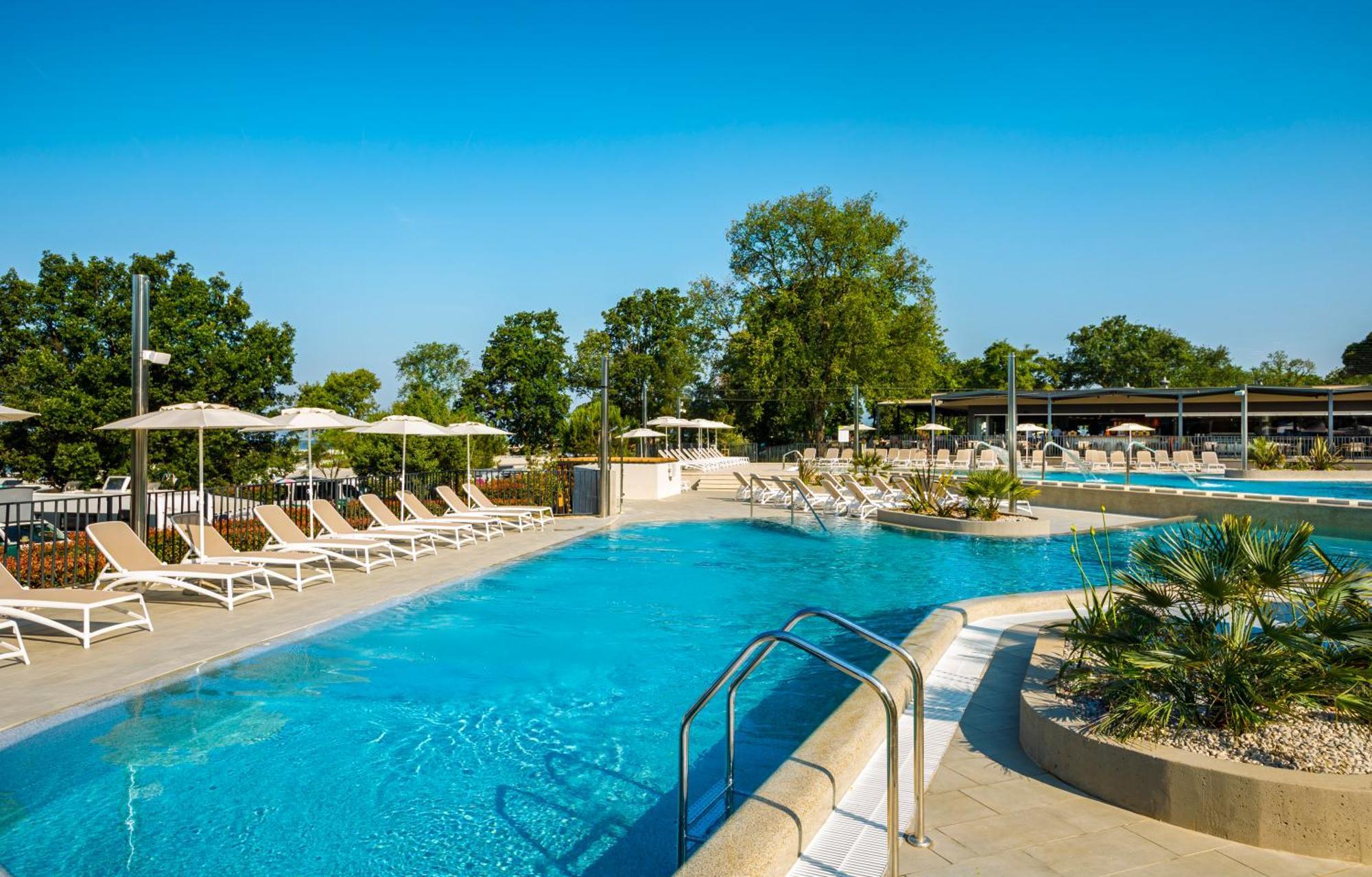 Aminess Planet Camping Maravea Resort - Pitches Novigrad Istria Exterior foto